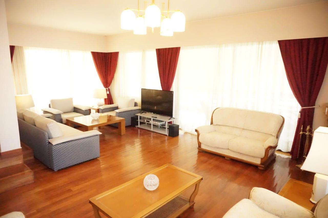 Luxury Athenian Riviera Apartment 135 Sqm At Voula المظهر الخارجي الصورة