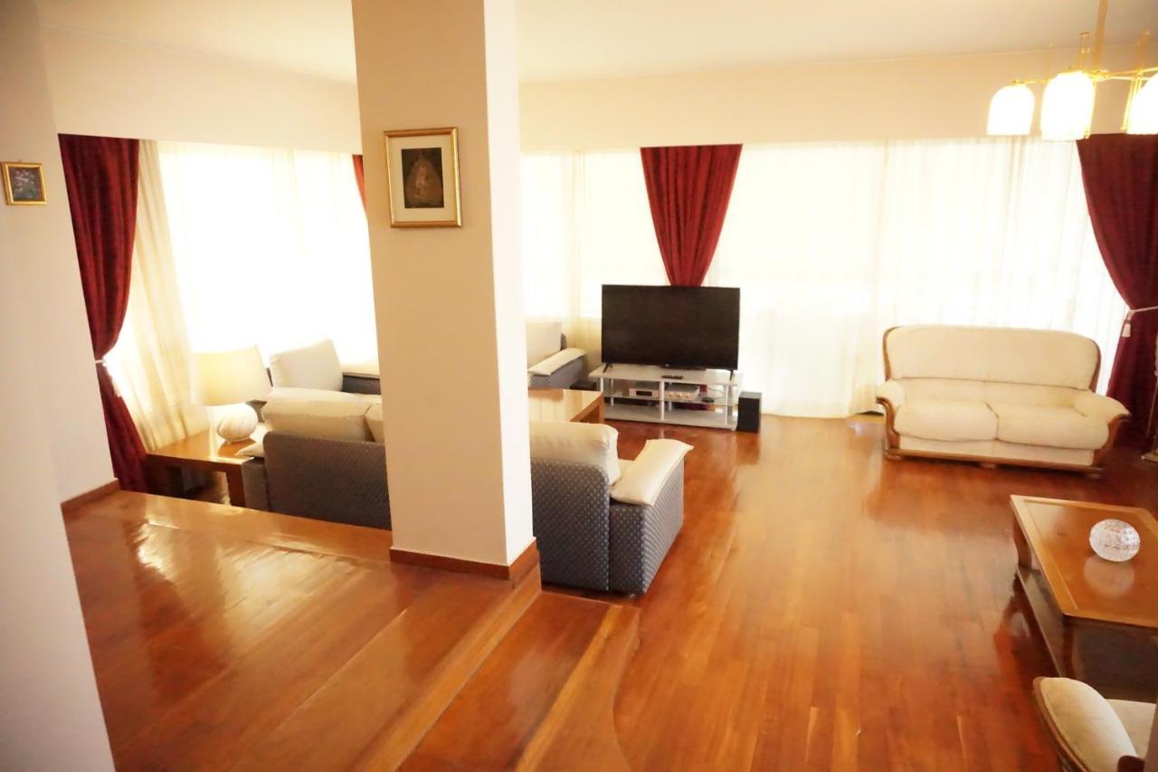 Luxury Athenian Riviera Apartment 135 Sqm At Voula المظهر الخارجي الصورة