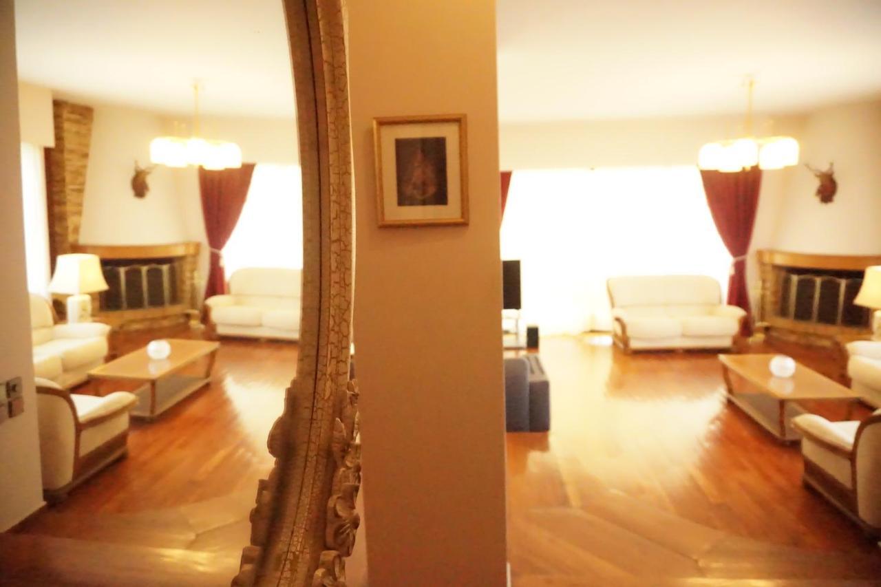 Luxury Athenian Riviera Apartment 135 Sqm At Voula المظهر الخارجي الصورة