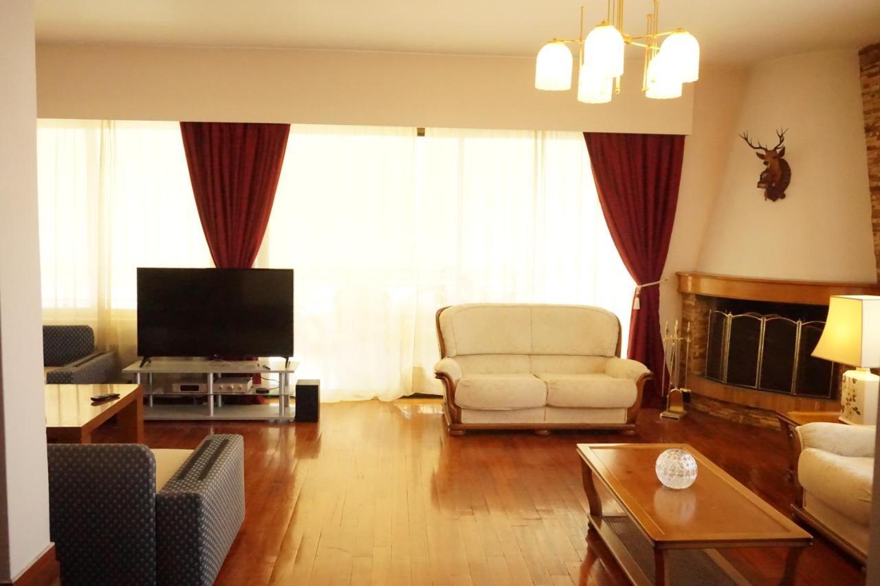 Luxury Athenian Riviera Apartment 135 Sqm At Voula المظهر الخارجي الصورة