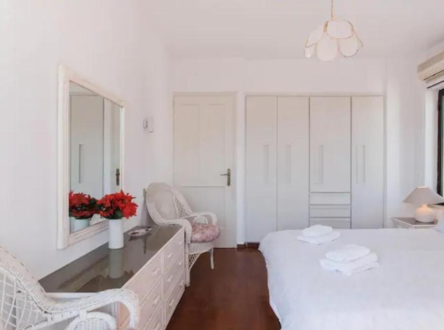 Luxury Athenian Riviera Apartment 135 Sqm At Voula المظهر الخارجي الصورة